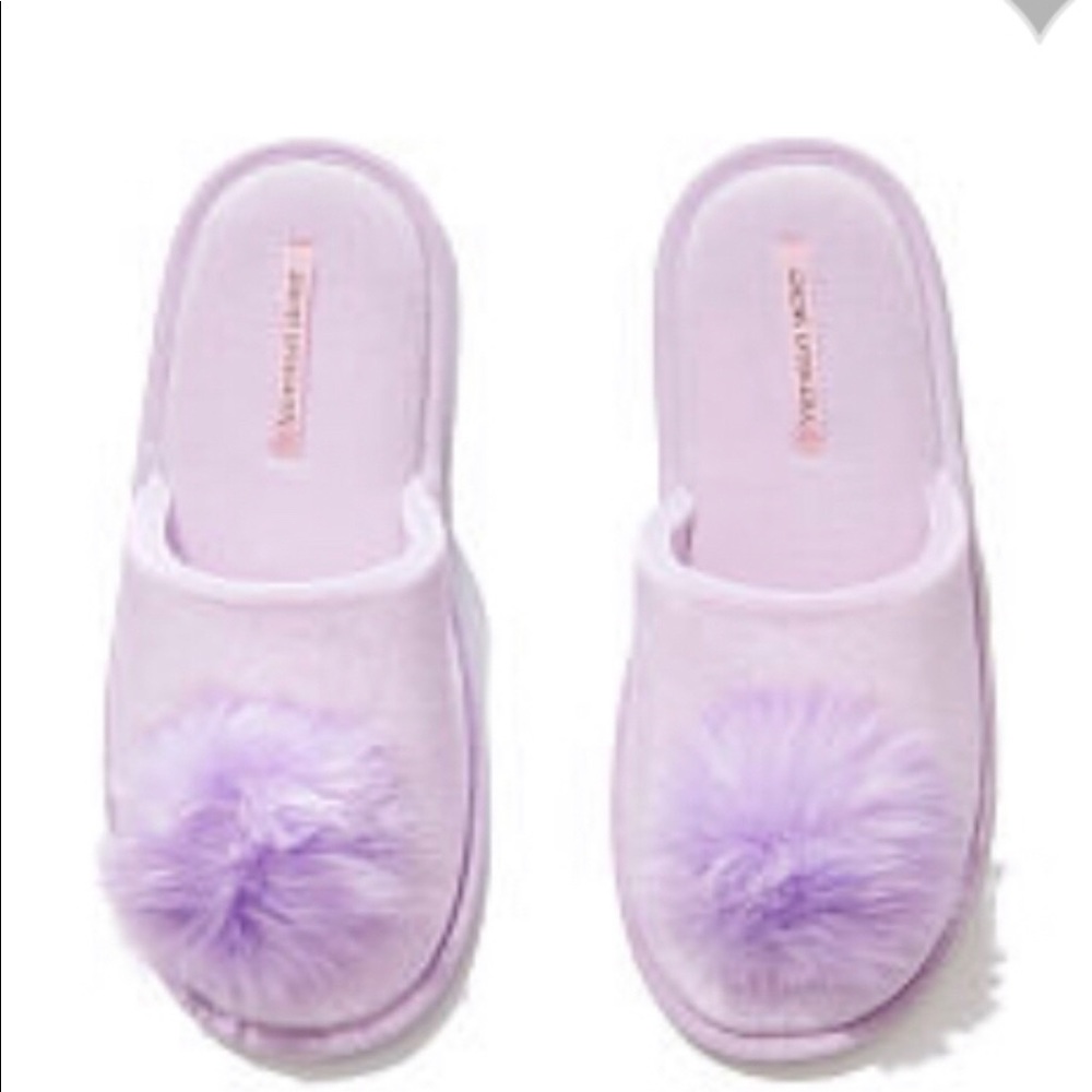 Gorgeous Lilac Slippers